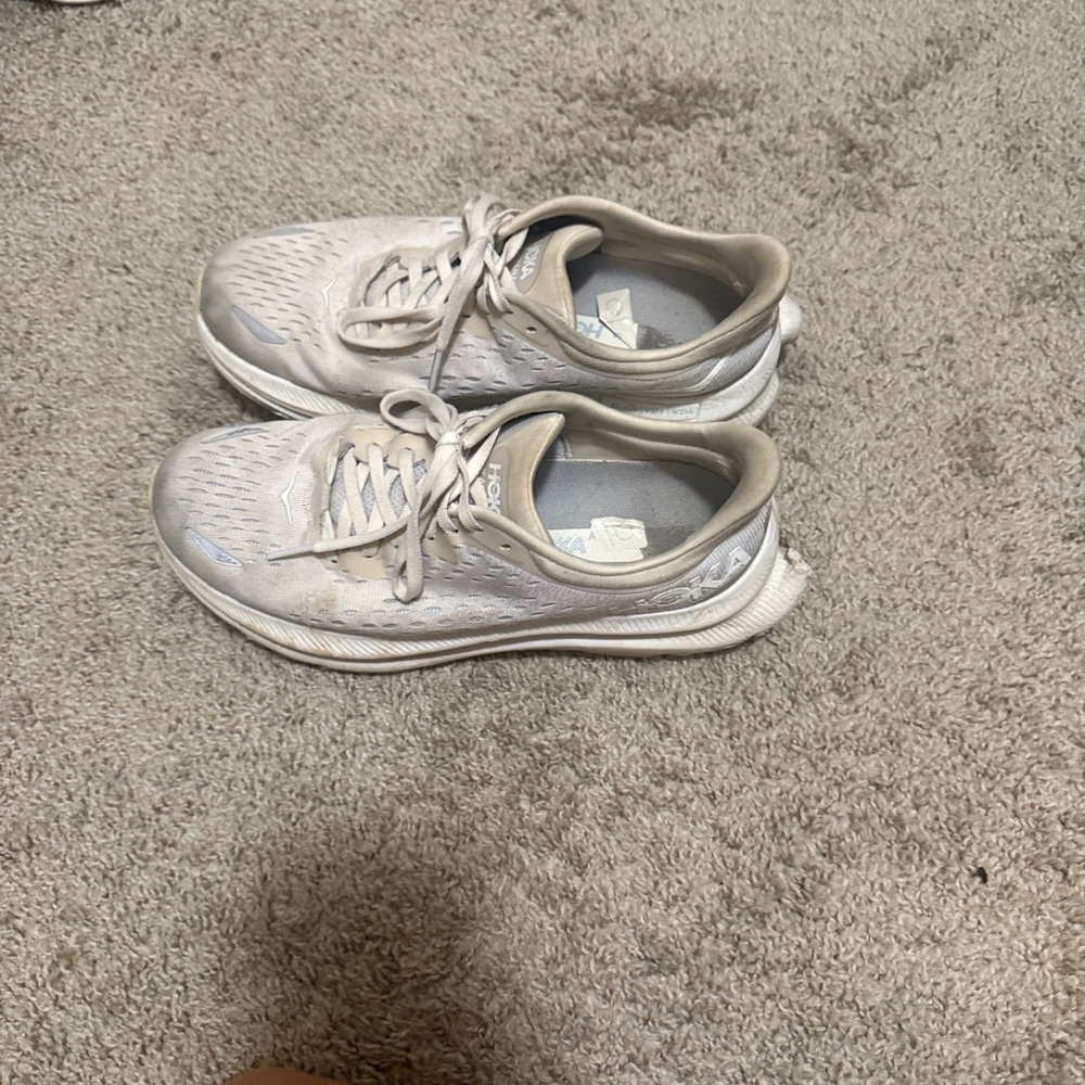 Hoka Women's Shoes in Light Gray
